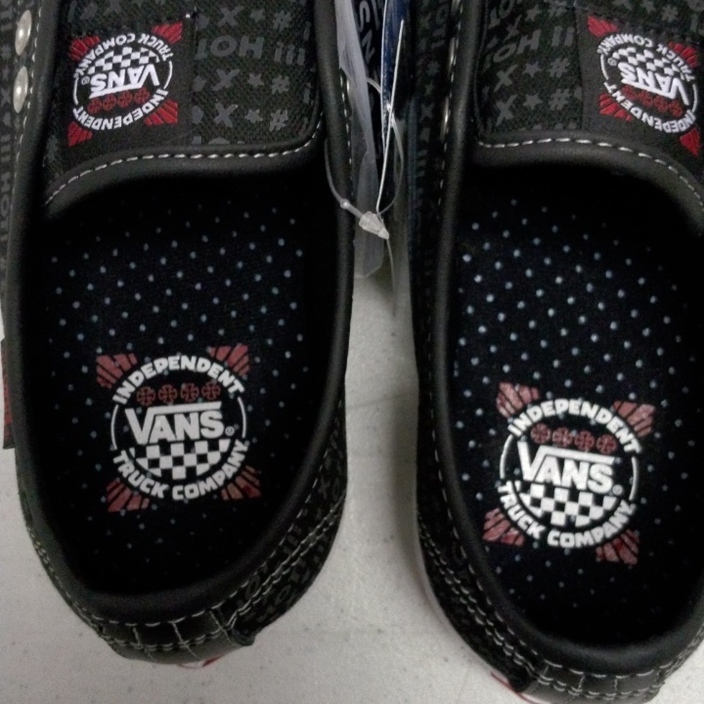 Vans Independent AV Classic collab - Picture 7 of 11
